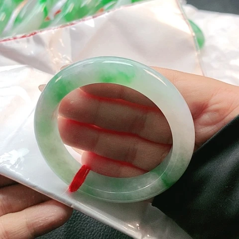 未镶嵌手镯翡翠2816