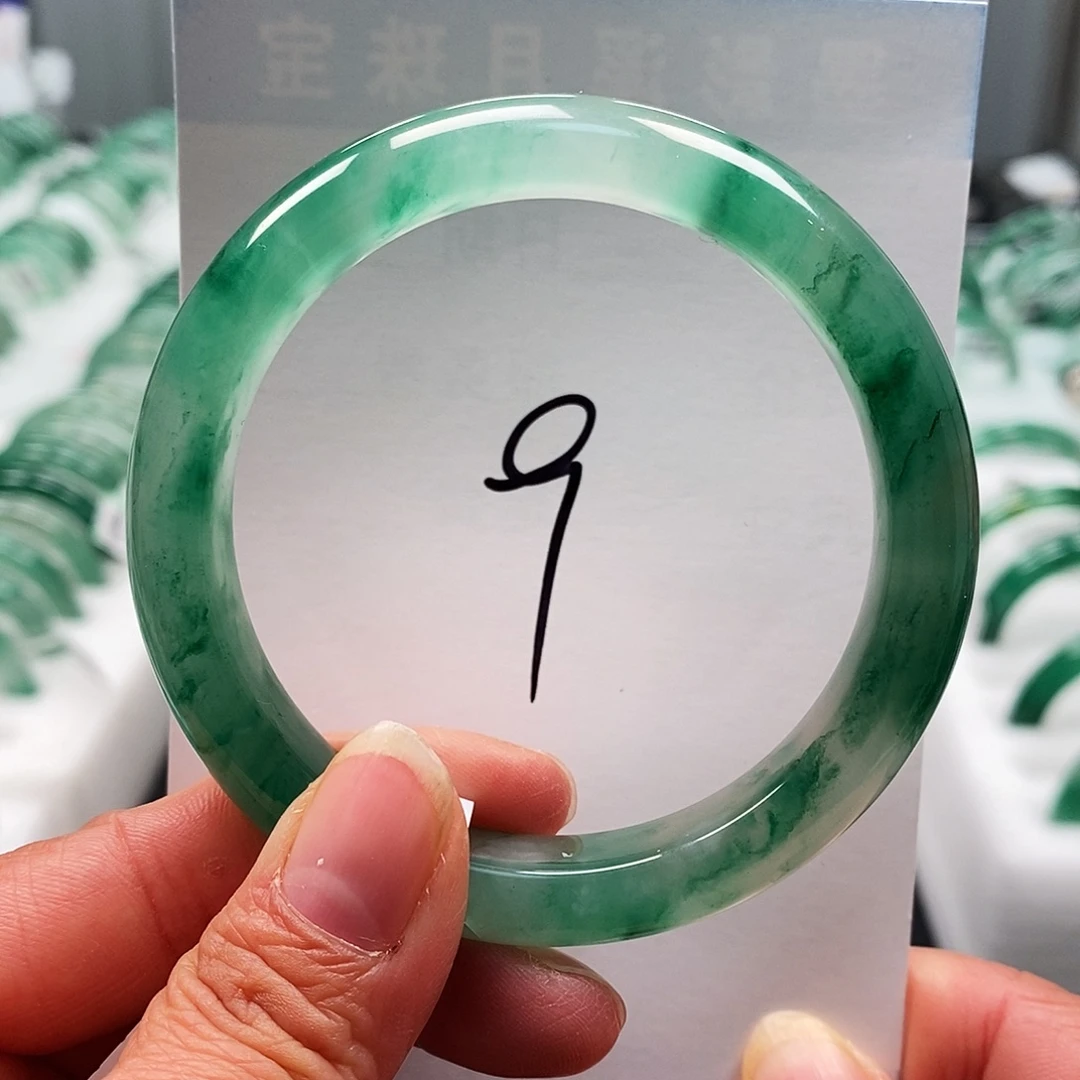 石英质玉未镶嵌手镯59圈口手镯