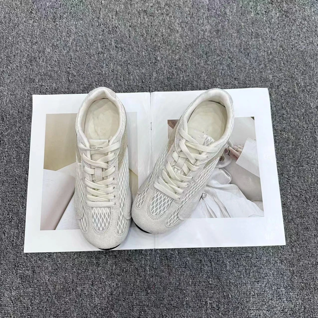 【周周加】6167濮院夏季德训鞋米色女士休闲时尚街头风