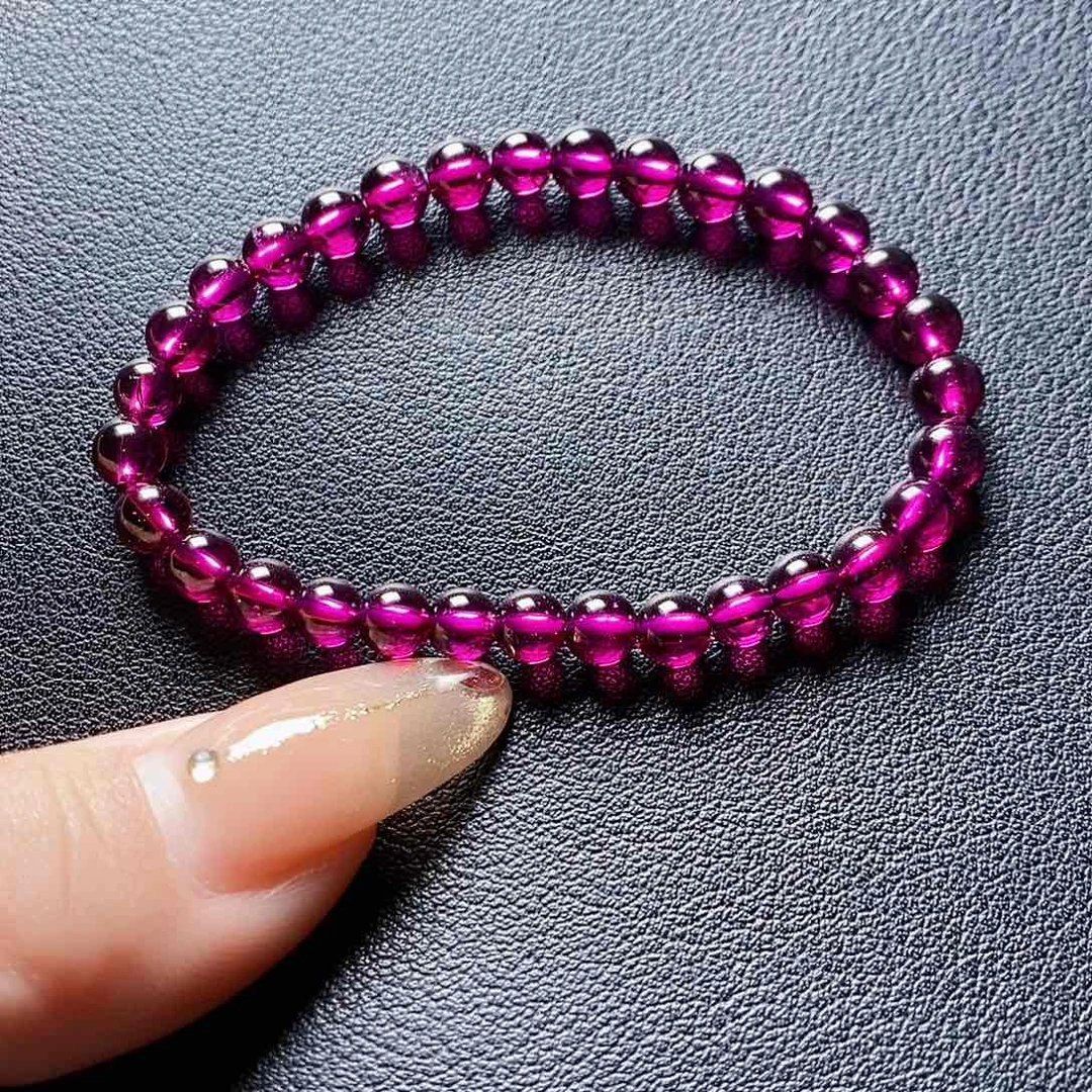 石榴石手链未镶嵌老****?5.0单圈毕业级