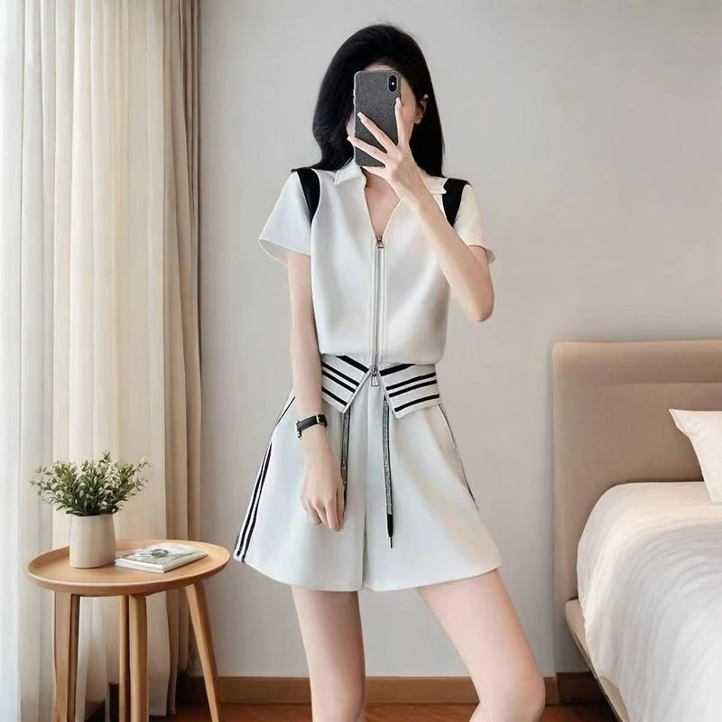 夏季2025新款高级感休闲运动套装女时尚洋气短袖短裤两件套潮