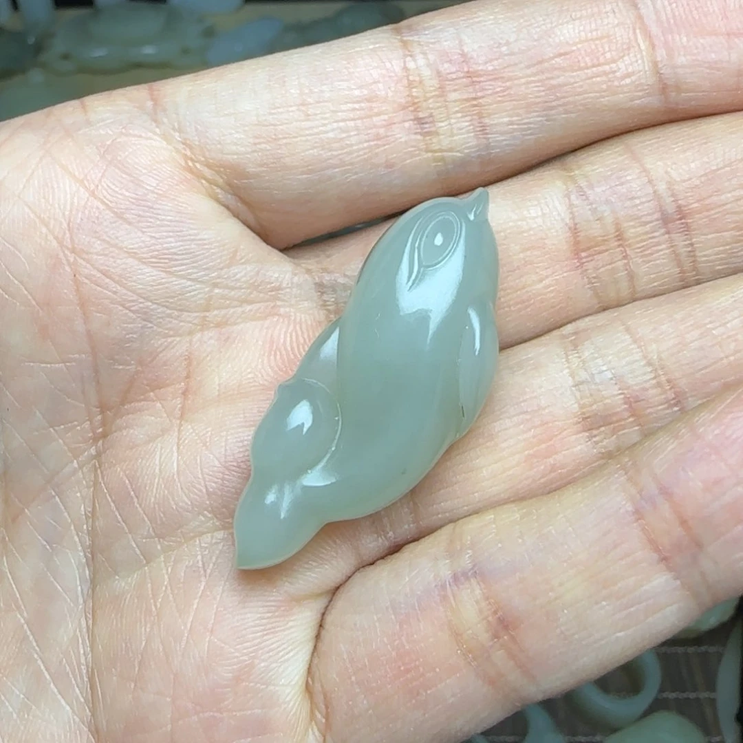 和田玉挂件未镶嵌