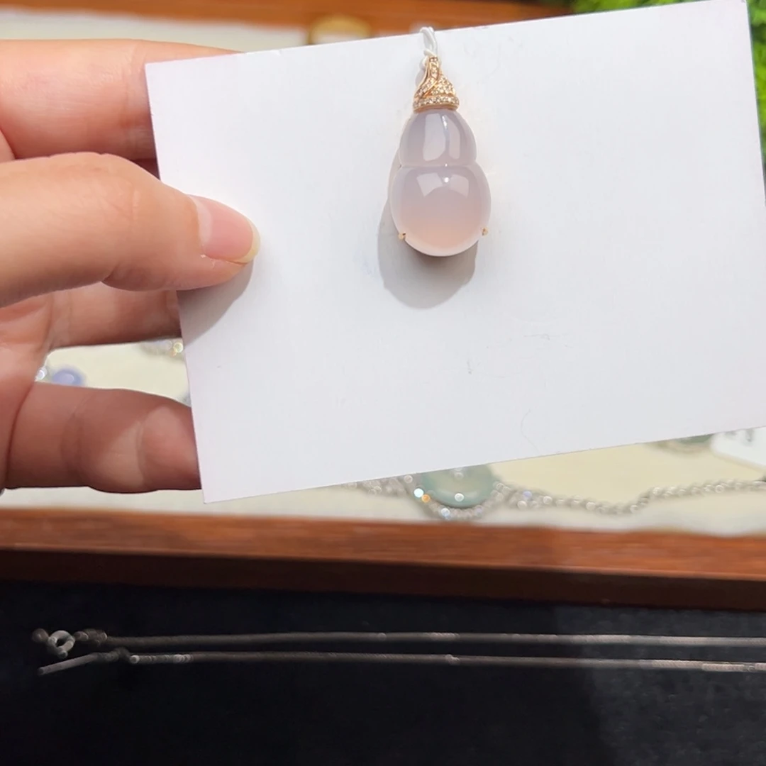 翡翠未镶嵌颈饰天然缅甸翡翠A货葫芦18 K金镶嵌