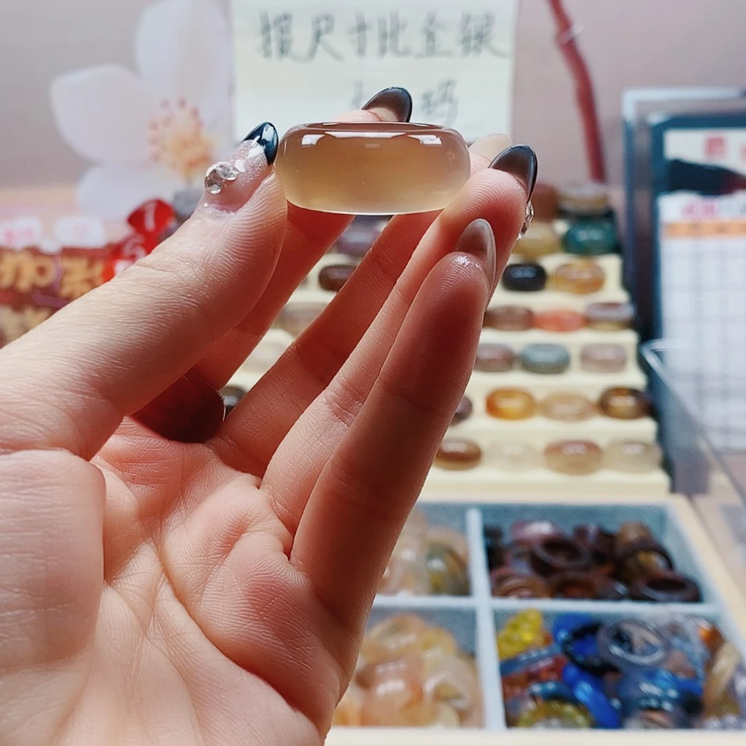 玛瑙/玉髓戒指未镶嵌激*