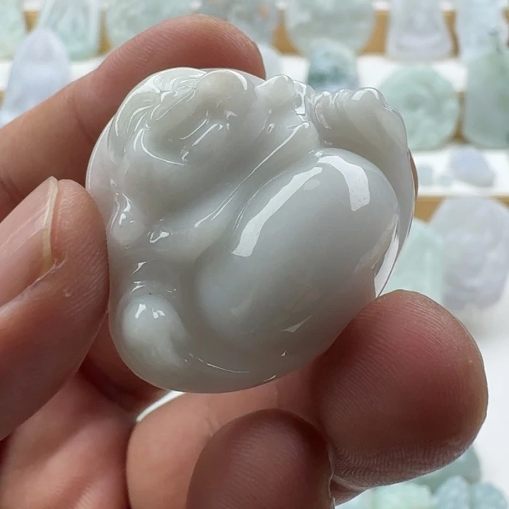 翡翠未镶嵌颈饰天然缅甸A货翡翠