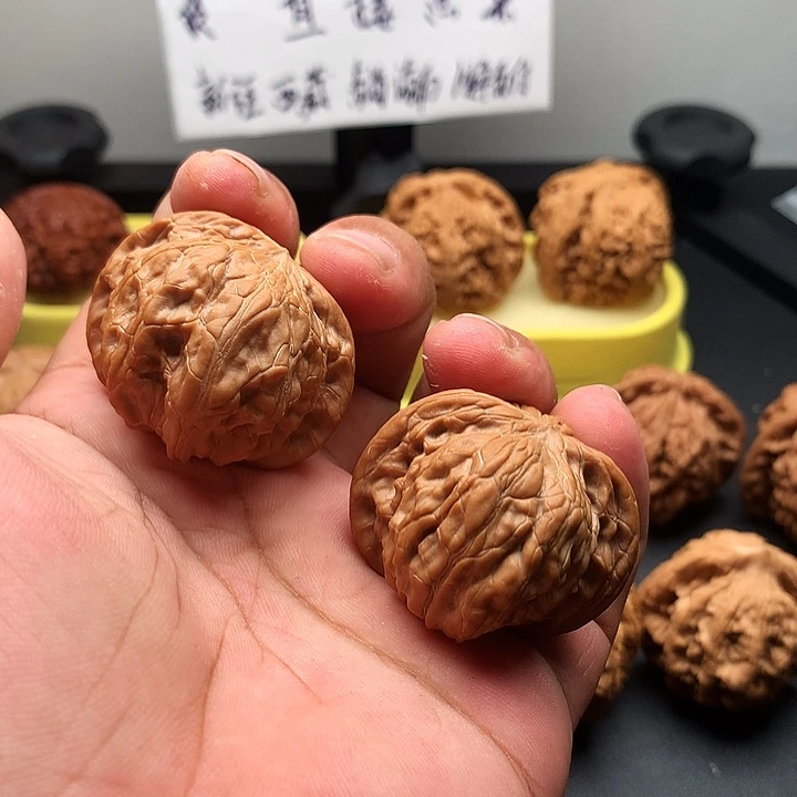 文玩核桃吊坠39磨盘