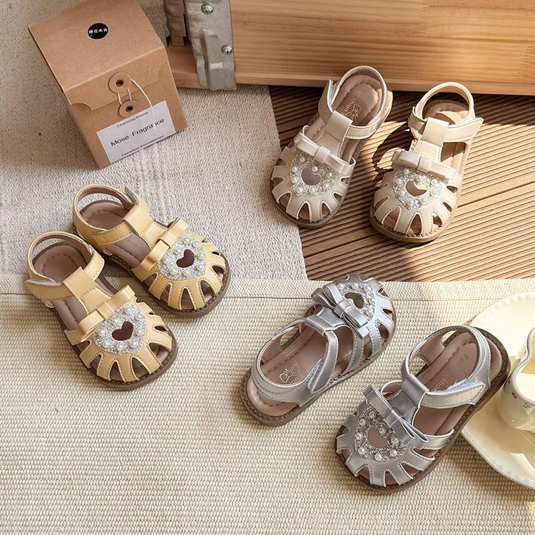 女童凉鞋2025夏季儿童包头亮片公主鞋女宝软底沙滩鞋罗马鞋镂空02