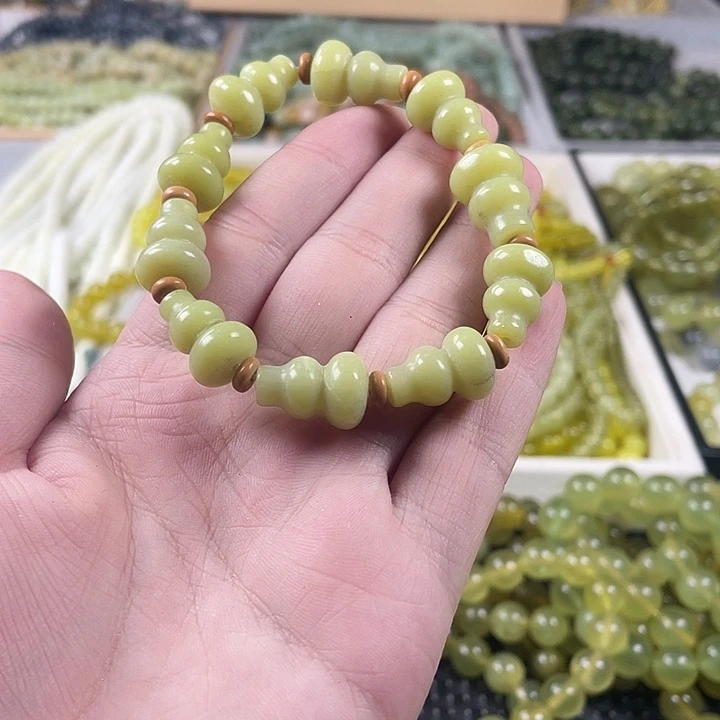 蛇纹石玉未镶嵌手链