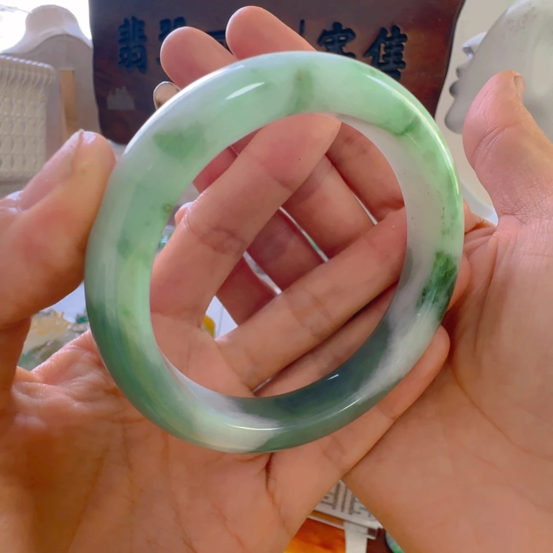 盛***开翡翠手镯未镶嵌翡翠880