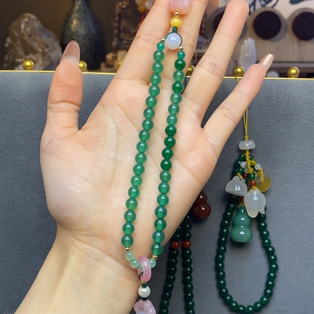 玛瑙/玉髓未镶嵌车挂挂件
