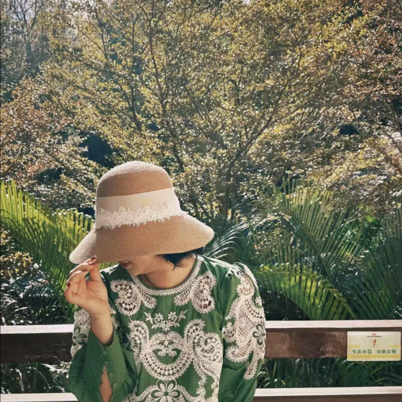 邱黎 · AD10 !白色织带编织渔夫草帽 1d2255