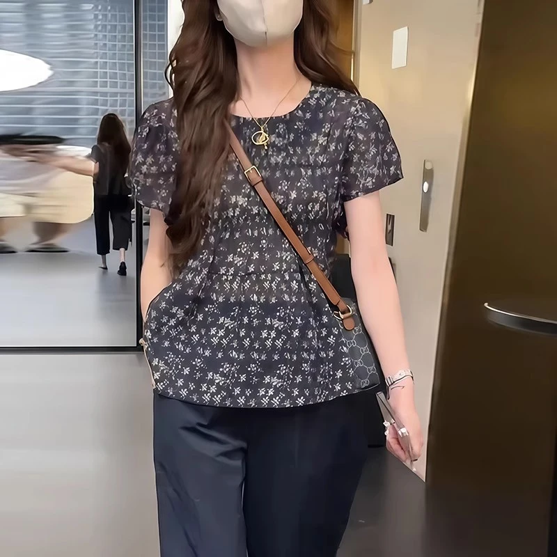设计感收腰显瘦碎花短袖衬衫女夏季复古宽松休闲衬衣洋气减龄上衣