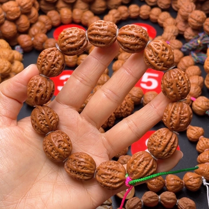 文玩核桃吊坠粗筋小枣