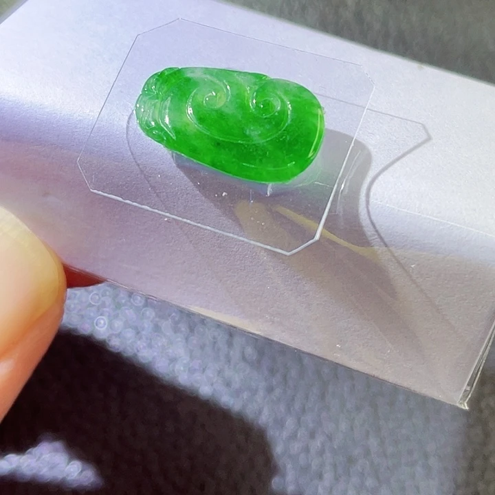 未镶嵌定制翡翠翡翠