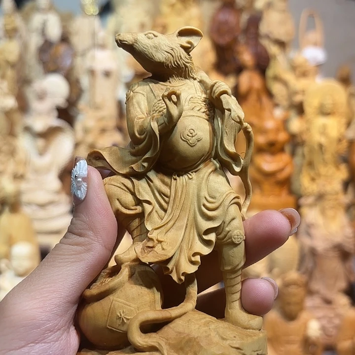 黄杨木黄杨木瑕疵老鼠