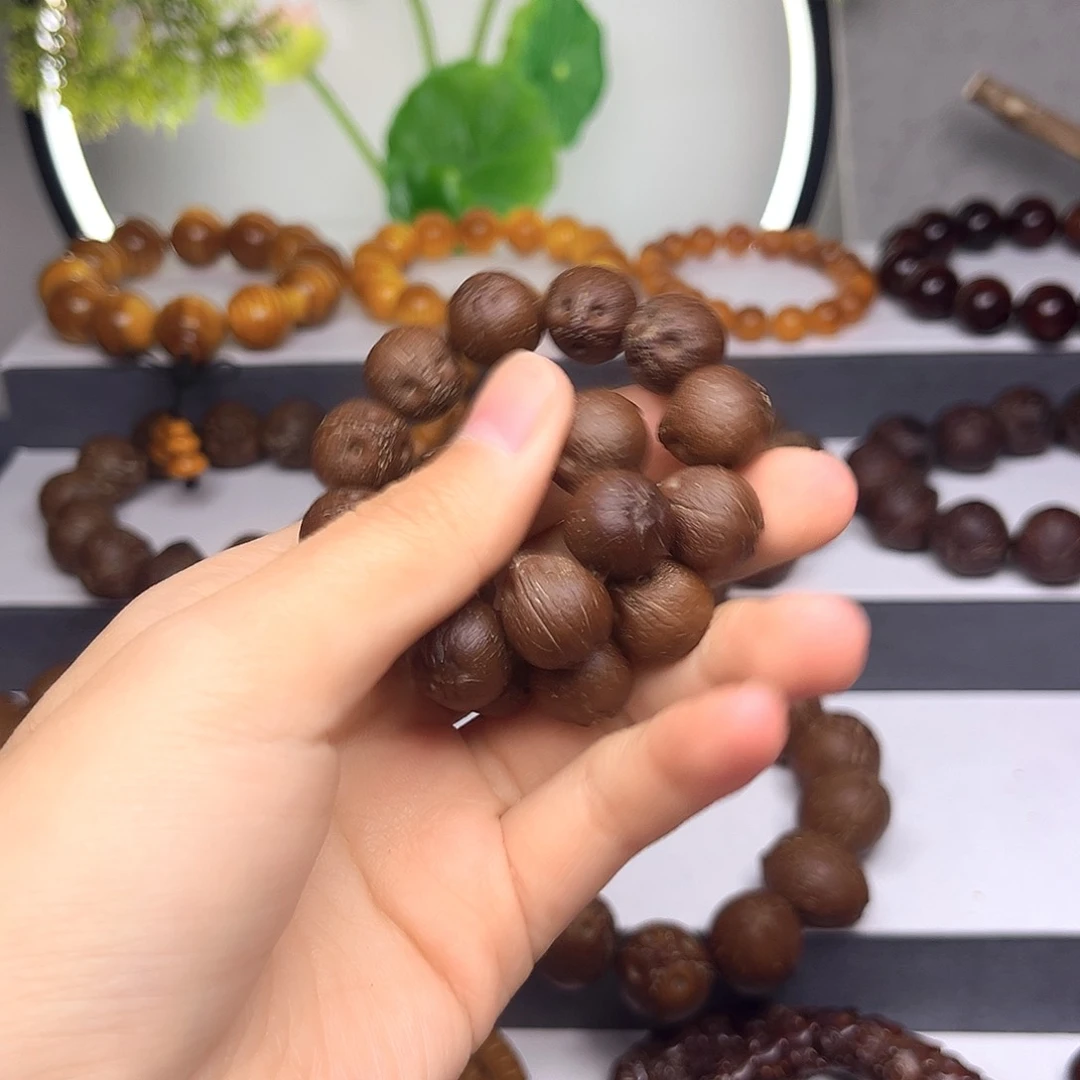 紫金鼠手串梁****夫原皮13