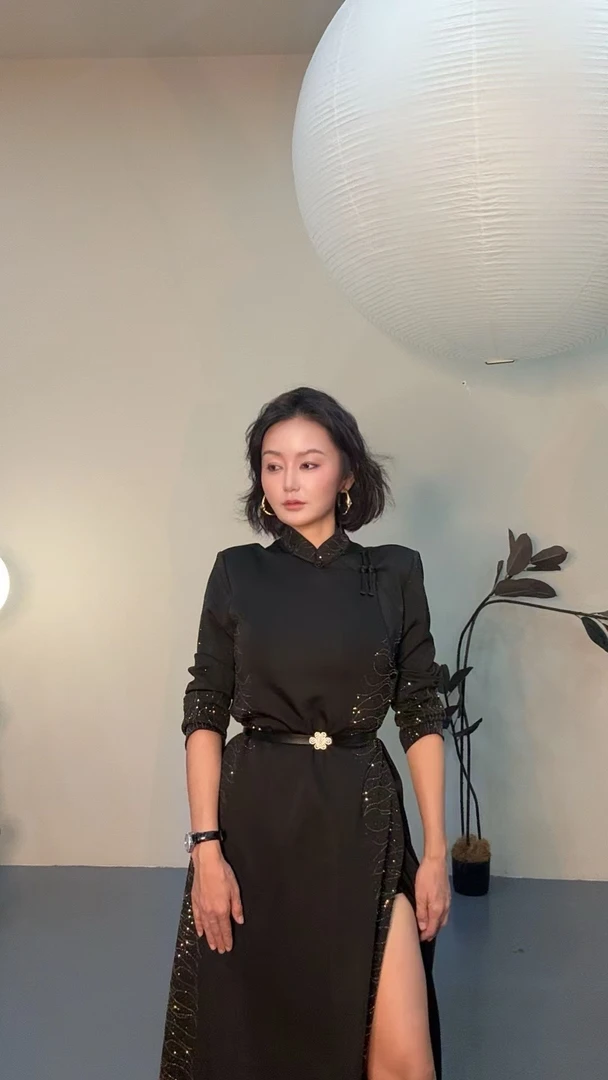 【图雅】蒙式 直角肩气质款 人鱼小姐 钻衣
