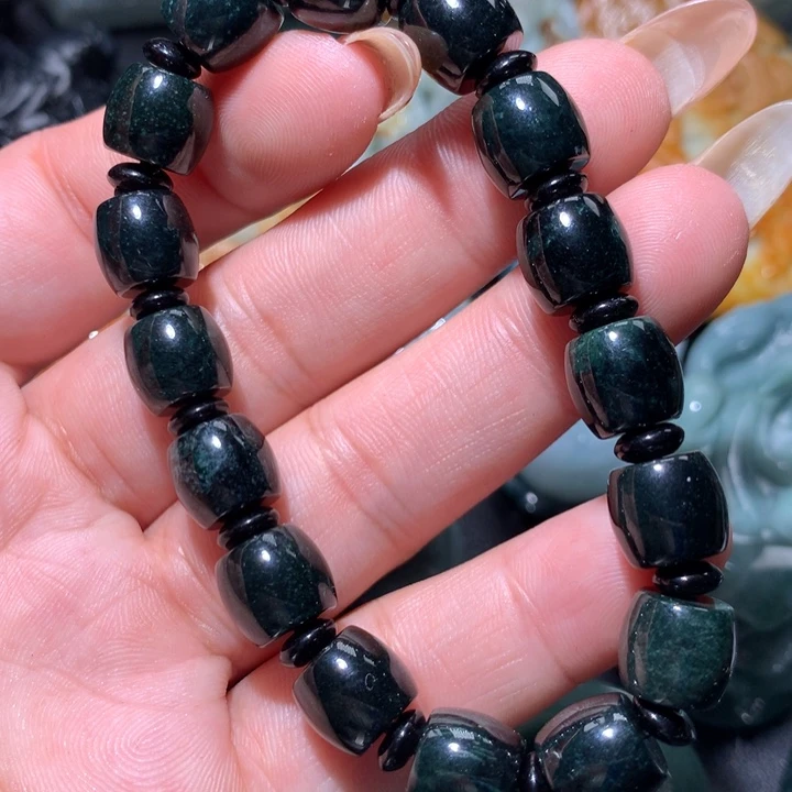 翡翠未镶嵌颈饰保真天然A货翡翠