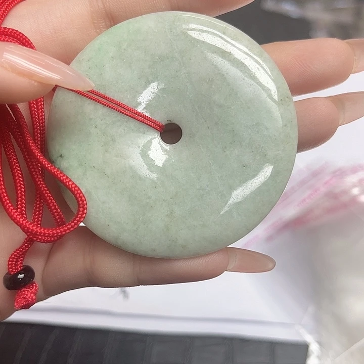 翡翠未镶嵌颈饰翡翠吊坠