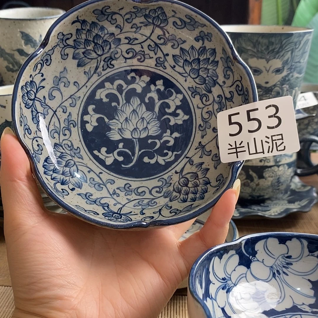 手工手绘青花陶瓷
