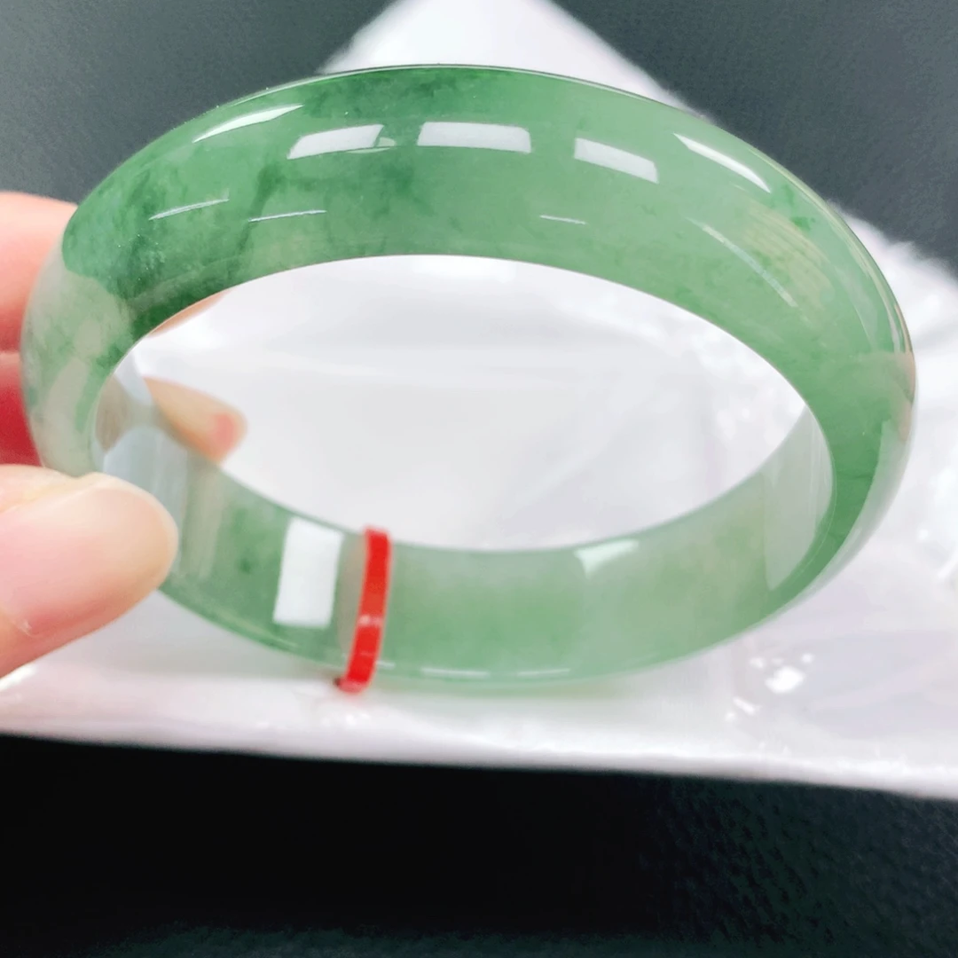 未镶嵌手镯翡翠57圈