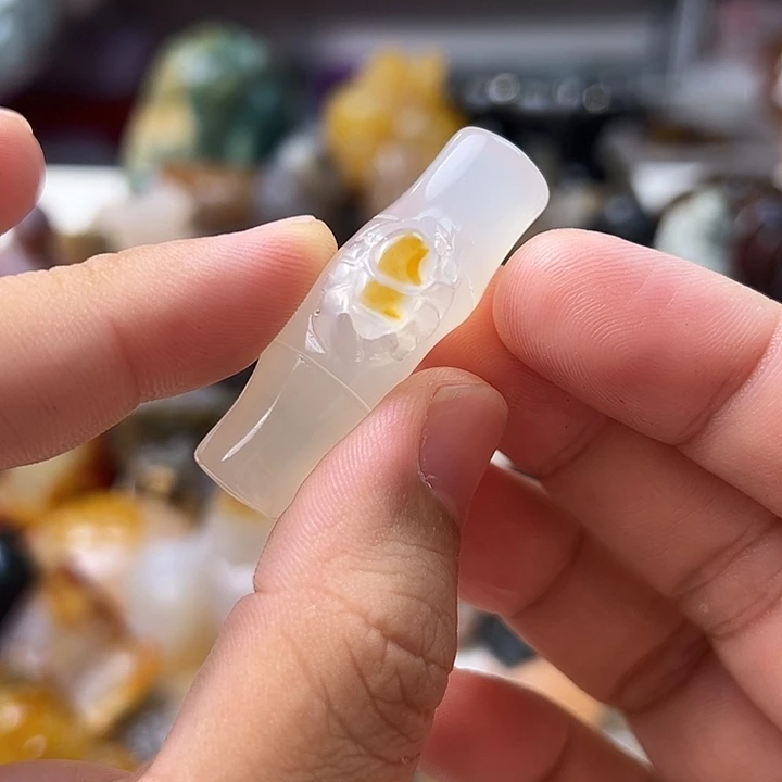 未镶嵌颈饰玛瑙/玉髓