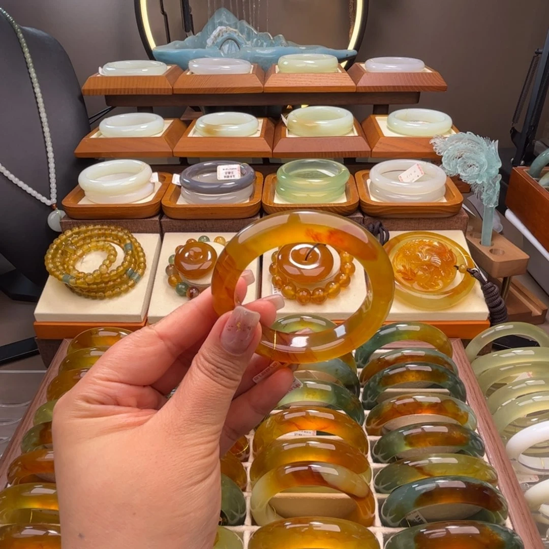 蛇纹石玉未镶嵌55-56