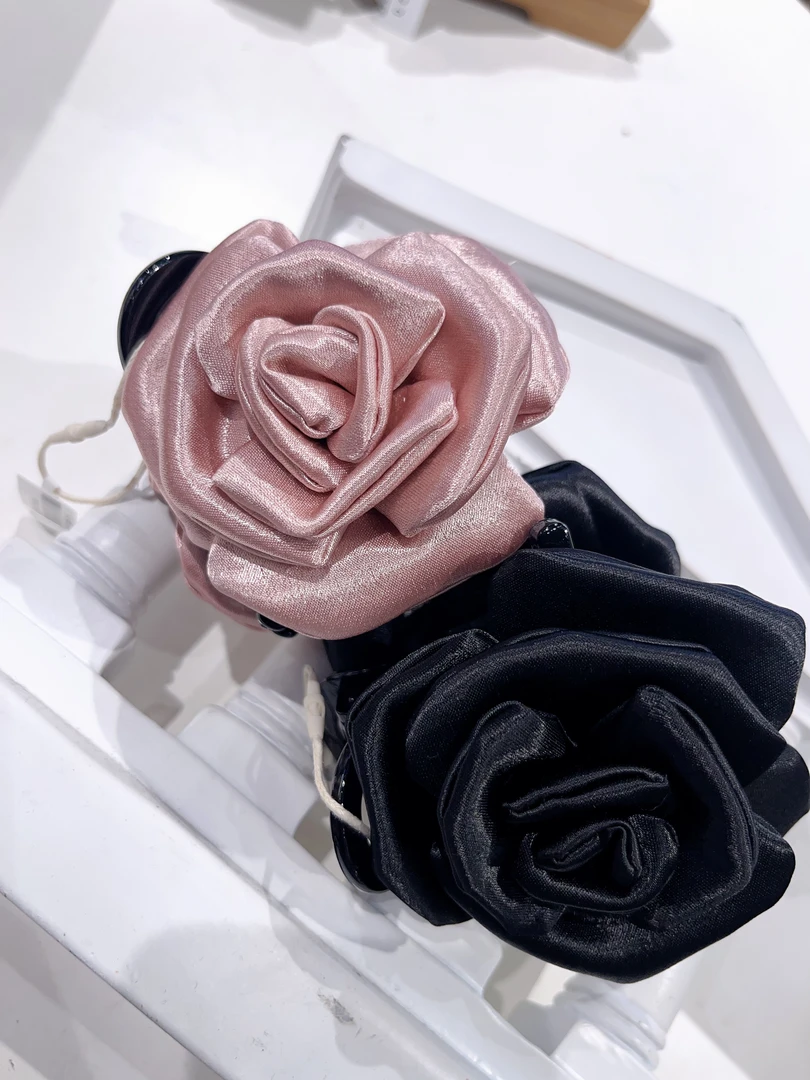 女日韩抓夹原创设计发夹发卡顶夹气质手作缎面山茶花高级气质百搭