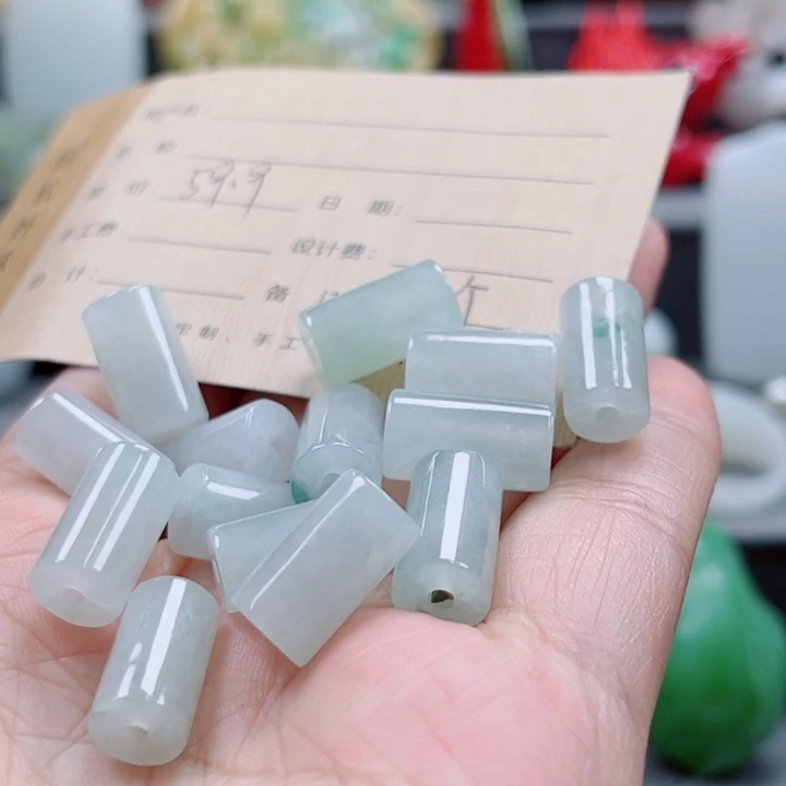 颈饰未镶嵌翡翠多样性发货一件