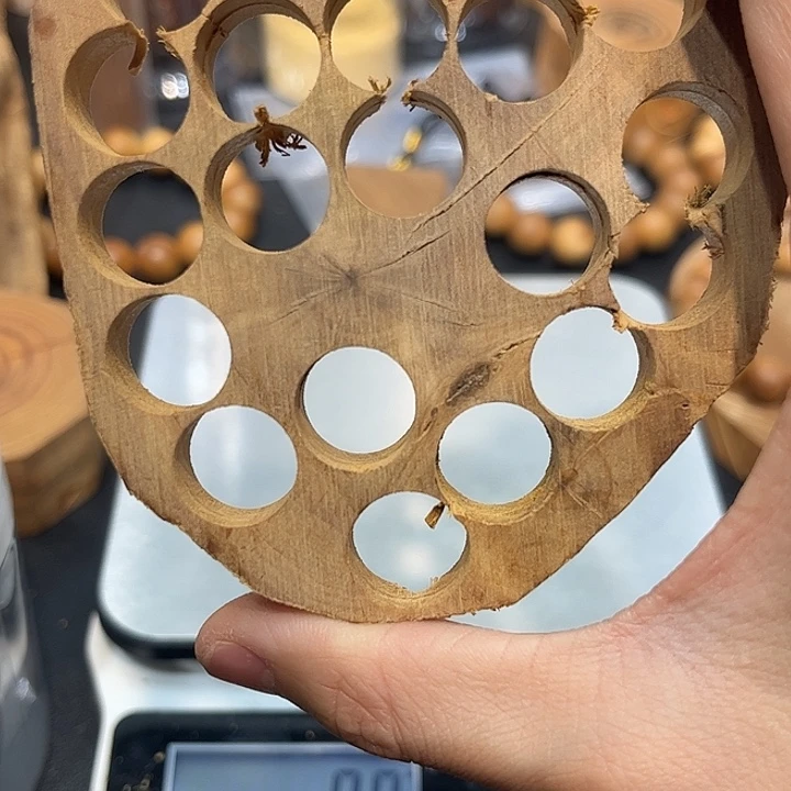 闲***鹤木保真老山檀碎料木料