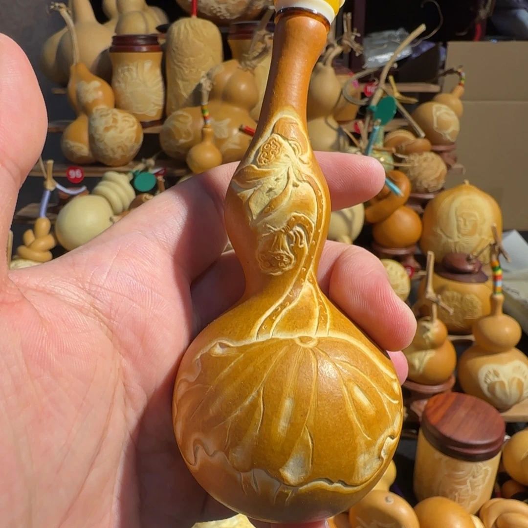 有机玻璃荷花蚂蚁