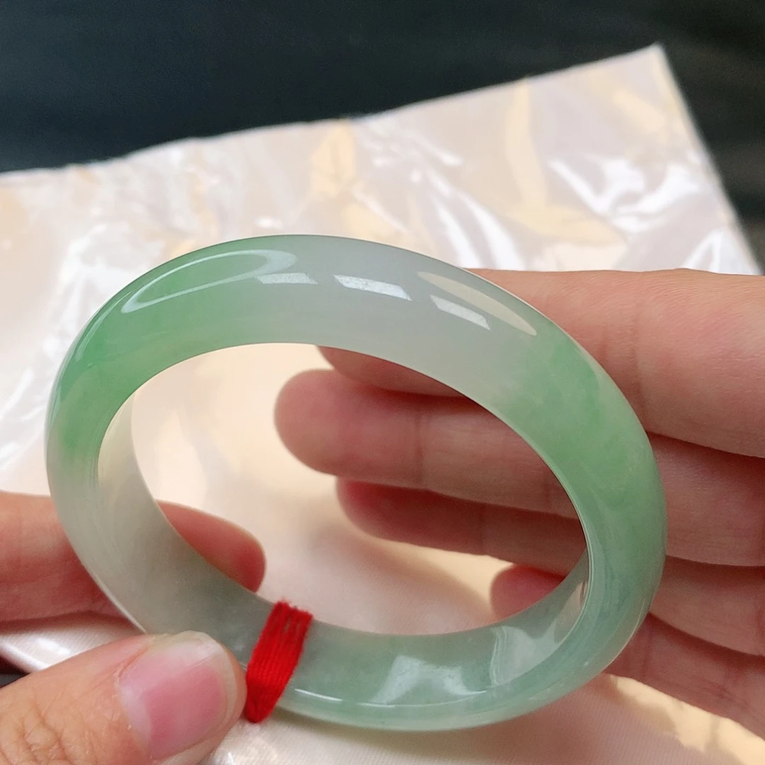 翡翠手镯未镶嵌125号