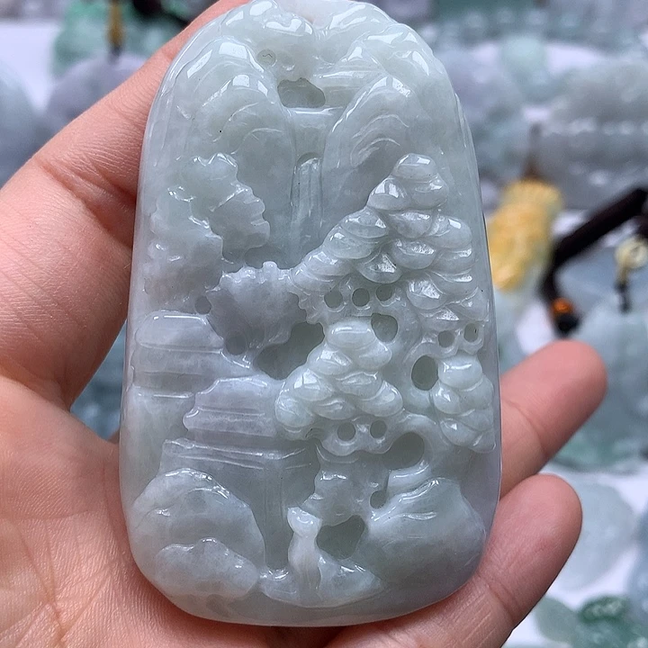 翡翠未镶嵌颈饰山水福利卡厚10+