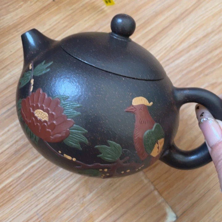 茶壶底槽青紫砂艺术作品