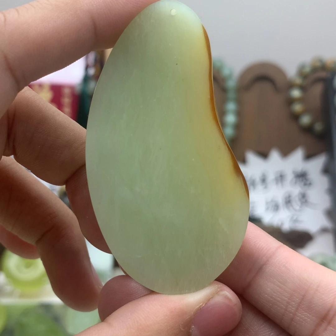 岫玉未镶嵌吊坠(不含链)