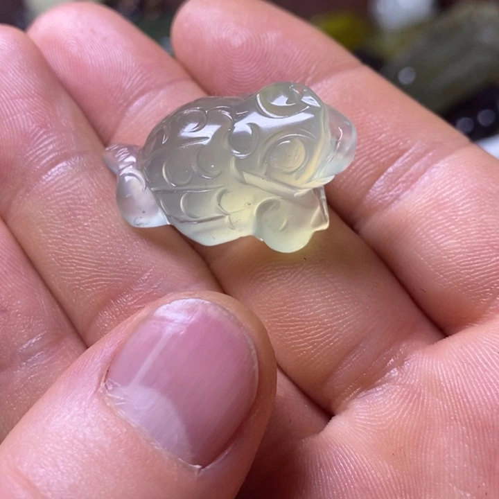 岫玉岫玉颈饰未镶嵌