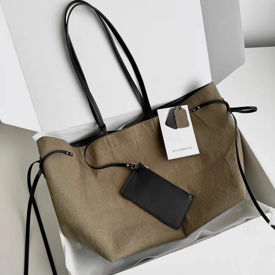 小众设计师合作款中性自然沙土双色腋下手提包托特包大容量电脑包