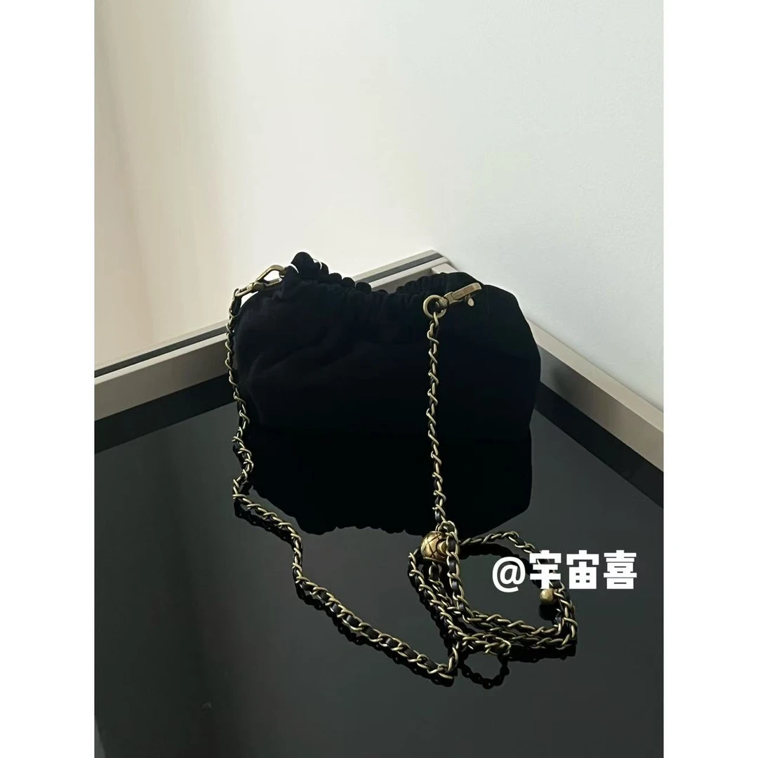 【麂皮手拿包斜挎黑金包】福袋