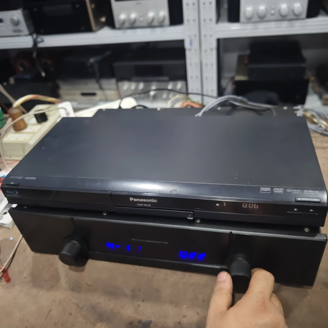 8新  二手松下蓝光DVD机正常不包邮不支持七天无理由退换