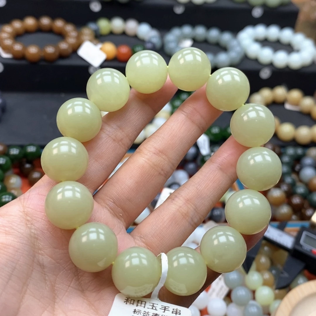 未镶嵌手串和田玉L卡16