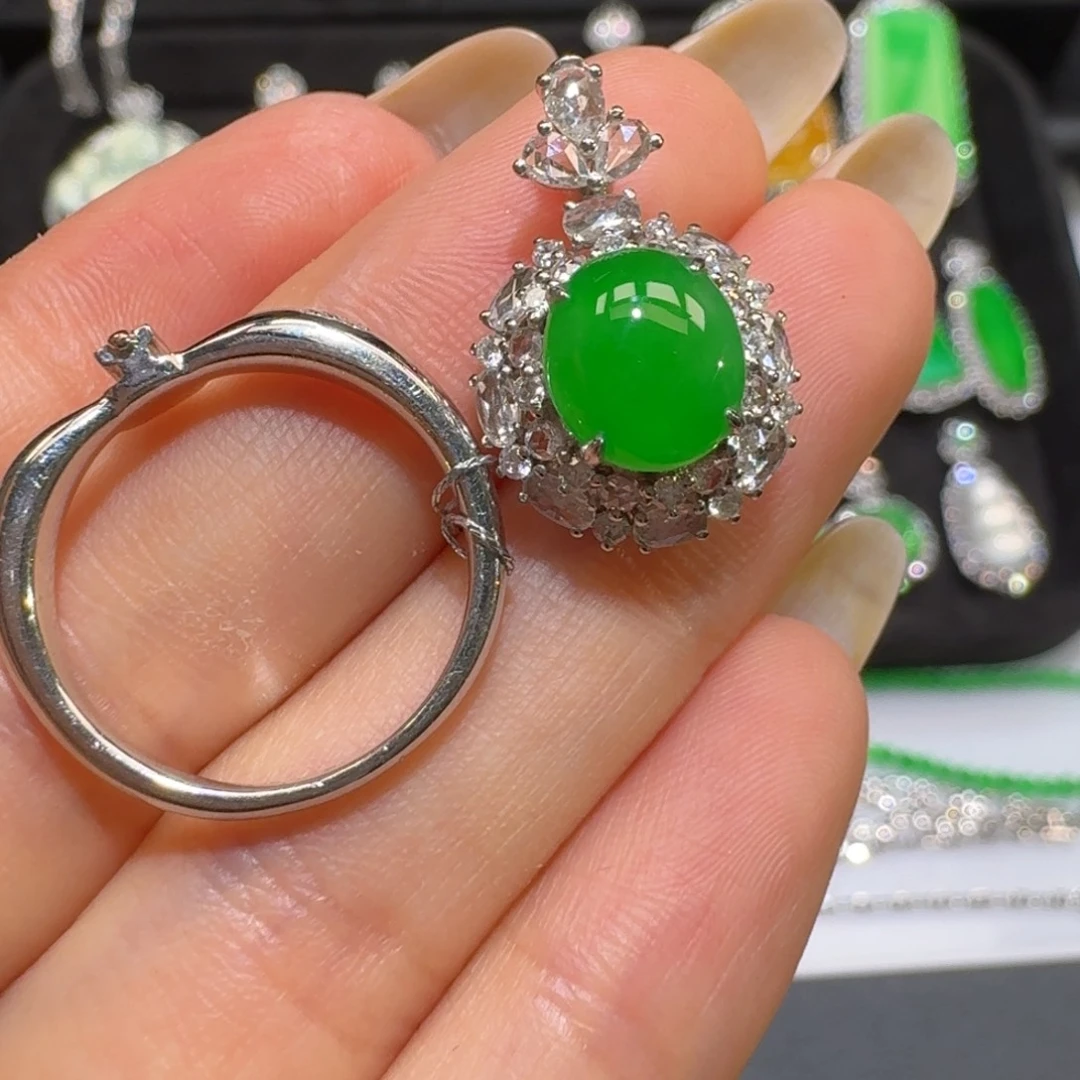 翡翠18K金镶嵌戒指收到货48小时鉴赏期