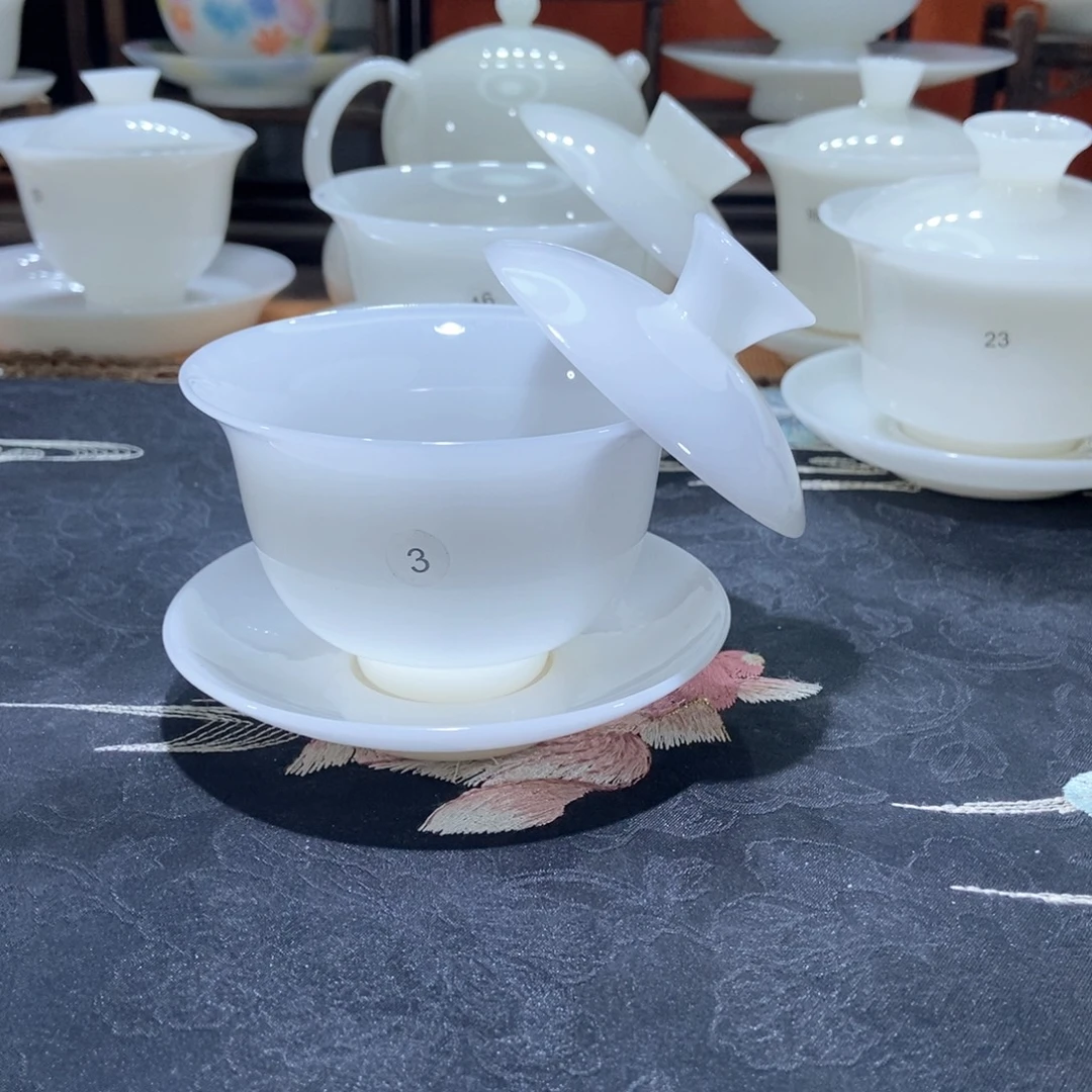 我就会一直喜欢着我心爱得男孩纸