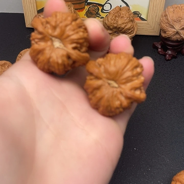 文玩核桃吊坠(闪购商品）把玩文玩核桃白狮子
