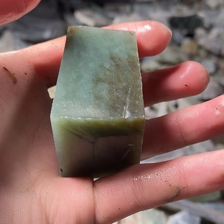 和田玉（糖玉）未镶嵌珠宝半成品