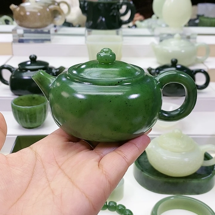 未镶嵌和田玉挂件愉***晨茶壶