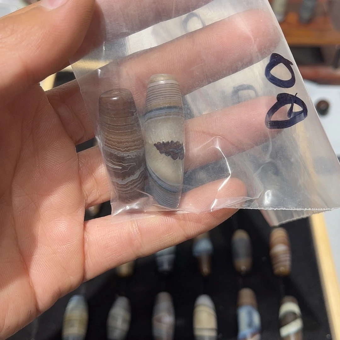 吐***u玛瑙/玉髓合金手链