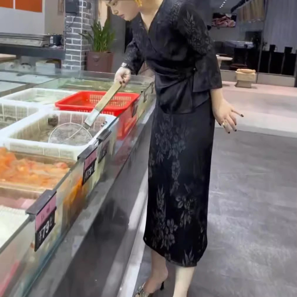 新款时尚洋气精品百搭女装Y1072