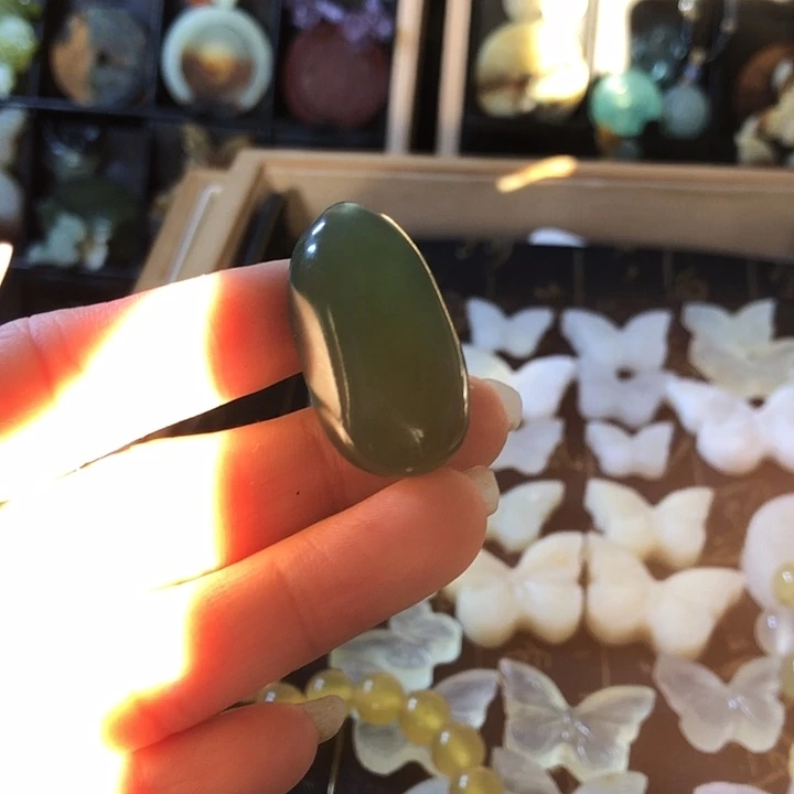 岫玉未镶嵌岫玉挂件