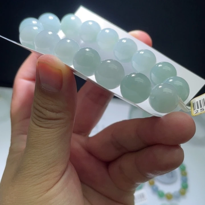 未镶嵌定制翡翠翡翠卡12