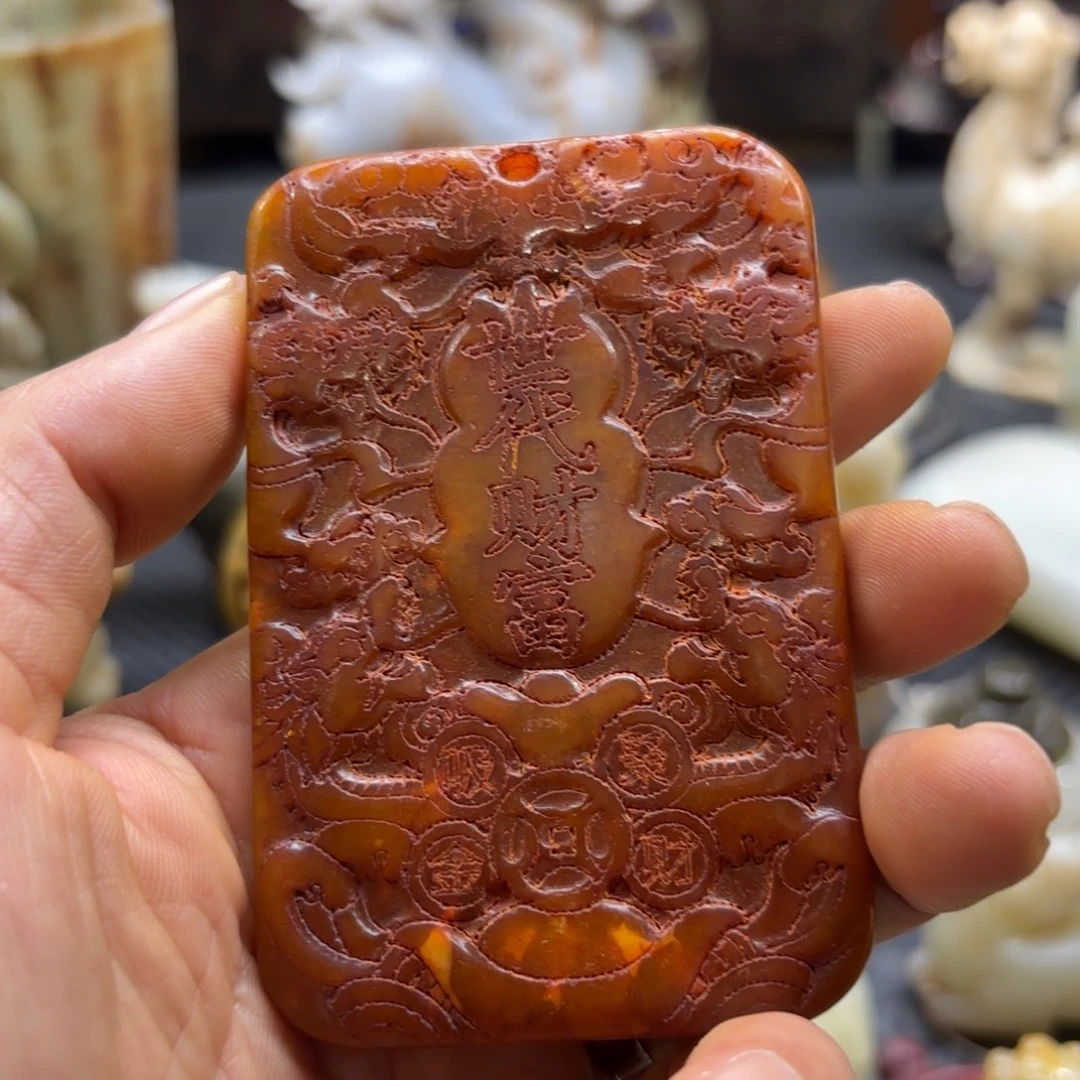 和田玉（糖玉）未镶嵌挂件